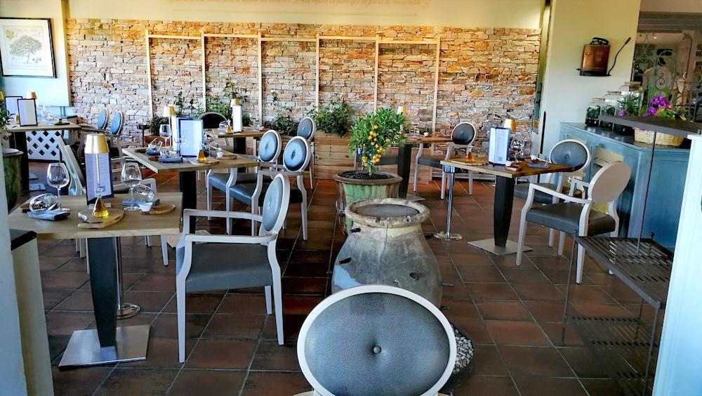 Maison Berard - Restaurant - Hotel